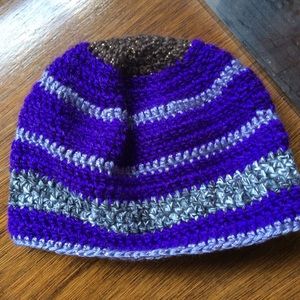 Beanie Boutique crocheted hat. Unisex